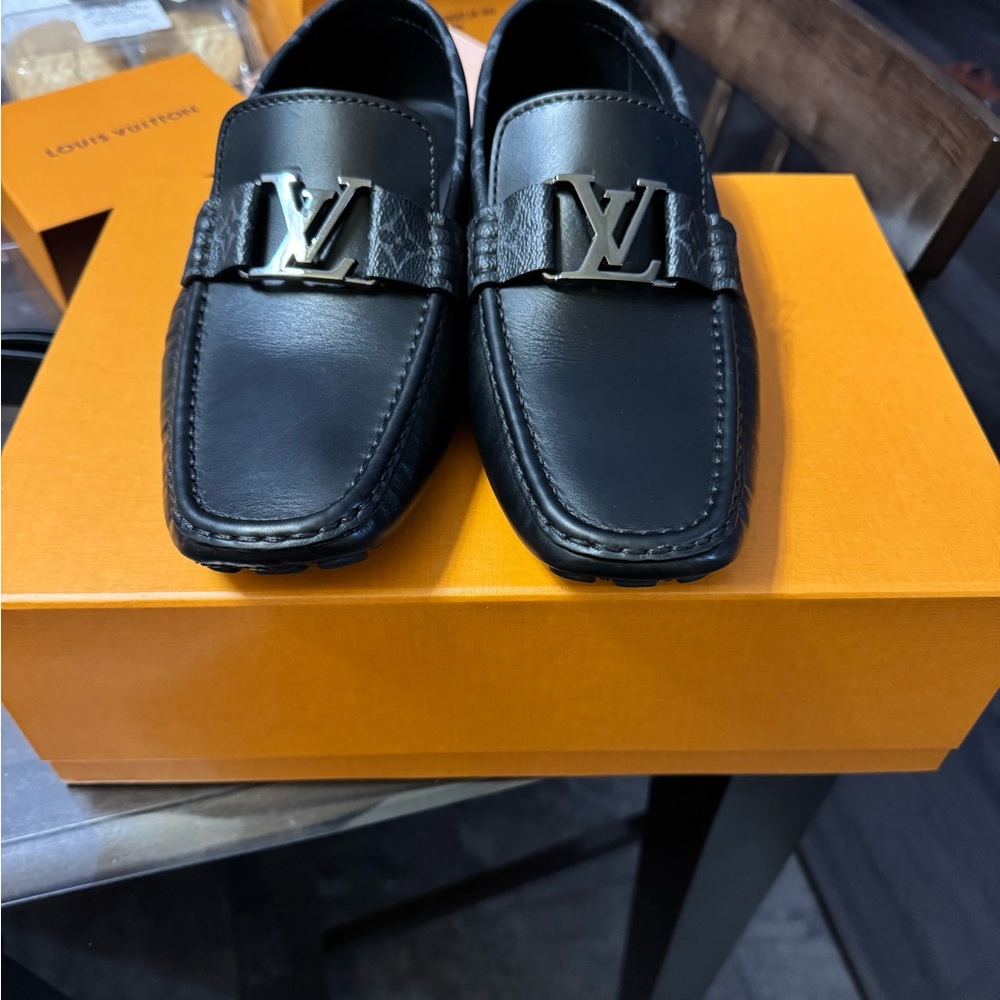 Lv shoes - Picture 6 of 10